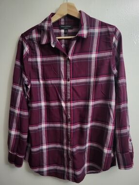 Banana Republic Maroon and White Lightweight Plaid Button-Down Shirt Medium